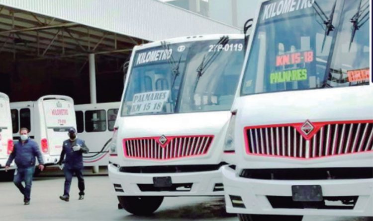 Piden a dueños de camiones dejar la concesión