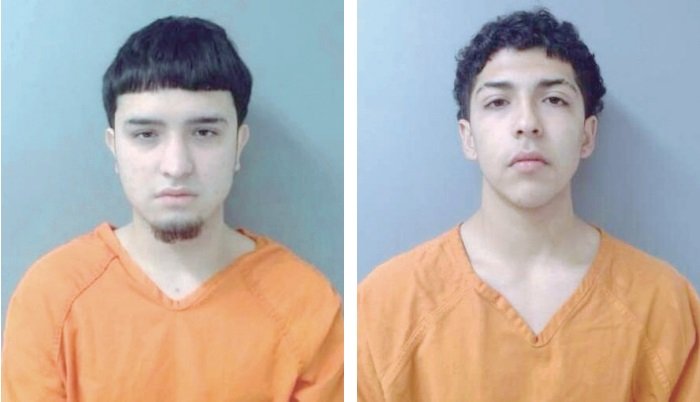 Adolescentes golpean a uno para quitarle su iPhone