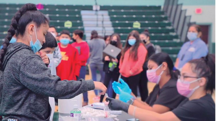 Detectan rebrote de covid-19 en dos escuelas de LISD