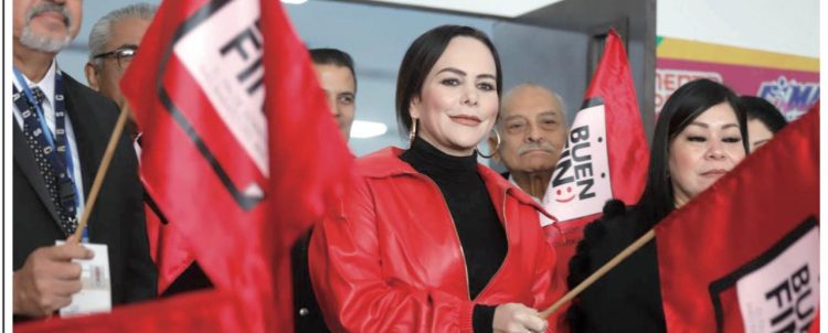 CARMEN LILIA INVITA A CONSUMIR PRODUCTOS LOCALES Inaugura la alcaldesa semana del Buen Fin