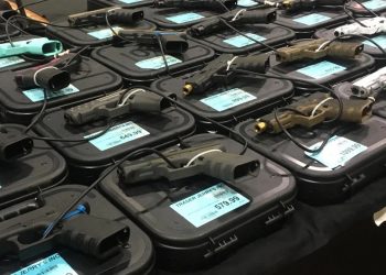 Las armas, el problema omnipresente de EE.UU. que aparece poco en campaña