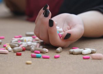 Campaña para combatir la crisis por sobredosis de cocaína en Laredo