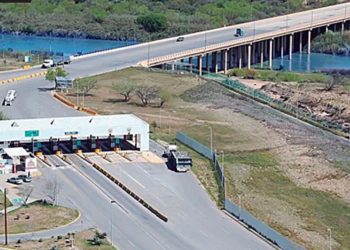 Frena EU proyecto de Puente 4/5