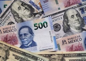 Peso arranca con victoria frente al dólar en crucial ‘semana Banxico’
