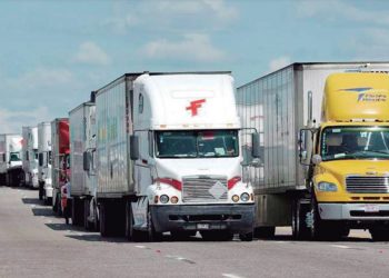 Culpan a ADUANA MEXICANA de provocar caos vial
