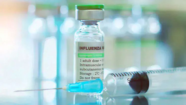 Llegan más vacunas contra la influenza