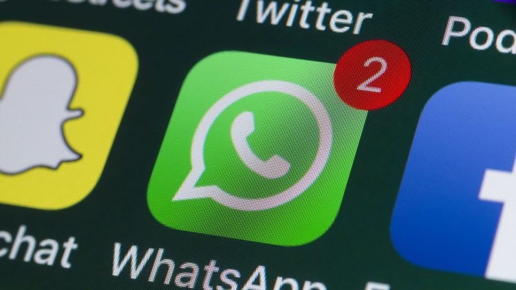 WhatsApp desarrolla una nueva función para que puedas enviarte mensajes a ti mismo