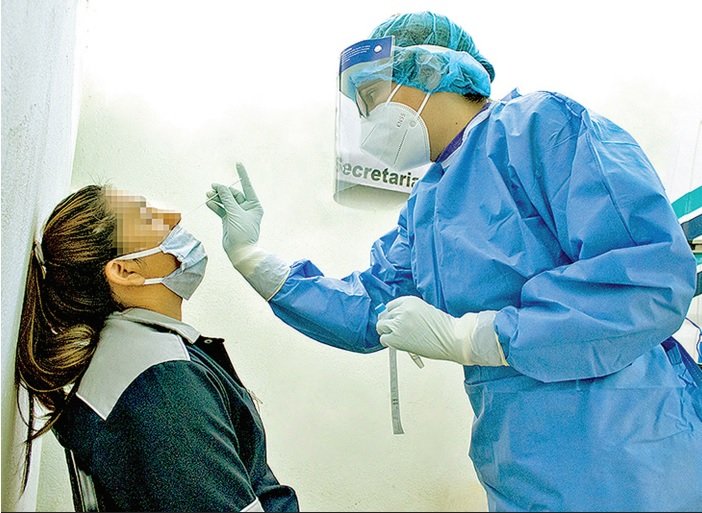 CONFIRMAN 102 CASOS Y LLAMAN A REFORZAR MEDIDAS Covid 19 toma MAYOR FUERZA