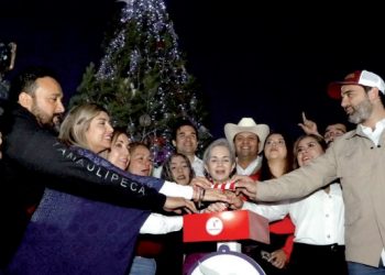 Lleva la doctora María de Villarreal, Navidad humanista al Altiplano