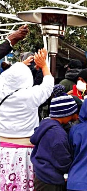 ENFRENTAN INVIERNO A LA INTEMPERIE En abandono entre 8 a 10 mil migrantes