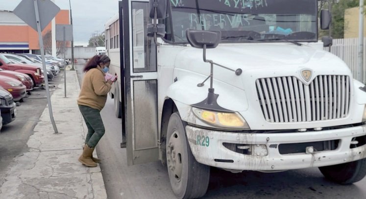 Aplicarán revisión mecánica a camiones y taxis de la ciudad