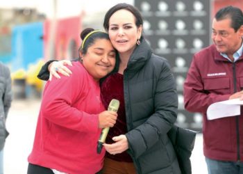 VECINOS DEL PONIENTE Reconocen trabajo rápido y eficiente del gobierno municipal