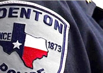 Investigan muerte de hombre bajo custodia policial