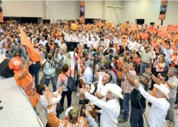 CIERRA CAMPAÑA POR SENTE Convoca Abelardo a trabajar POR LA TRANSFORMACIÓN