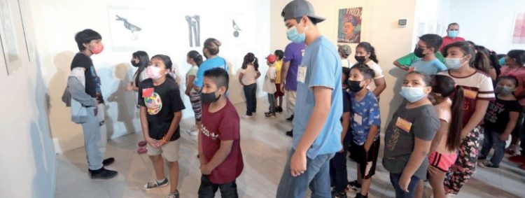 Disfruta población museos