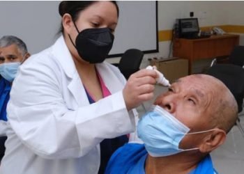 CON CAMPAÑA PERMANENTE Supera Sistema DIF meta de cirugías DE CATARATAS