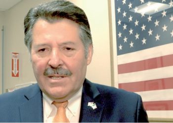 Alcalde Pete Sáenz presidio última reunión de cabildo