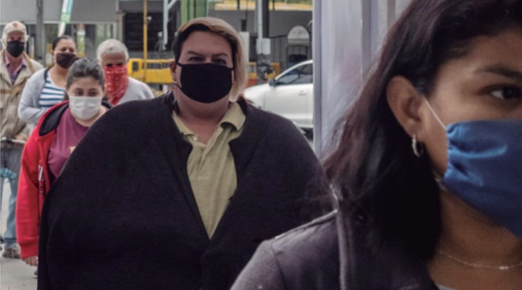 Rebrota covid en Laredo