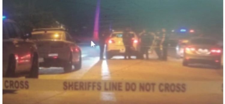 ERA UN HISPANO DE 18 AÑOS DE EDAD Matan a tiros a joven y lo hallan en su auto