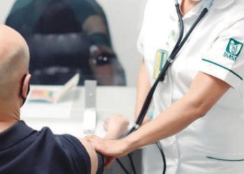 MUCHA MÁS GENTE SE ENFERMA Pegan males respiratorios