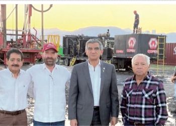 SUPERVISA AMÉRICO VILLARREAL Perforan pozos en busca de agua