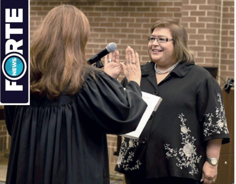Juramentan concejales en el Colegio de Laredo