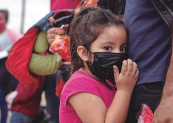 EN TEXAS Prevén crisis humanitaria por ola de migrantes