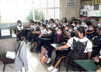 CONTINÚA PERSONAL DE TRÁNSITO CON TALLERES Enseñan educación viala niños