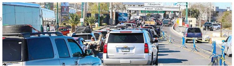 FALTA DE CASETAS Empeora caos vial en Puente Dos