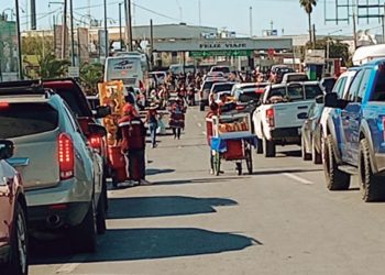 Retornan miles de paisanos