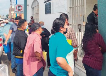 Saturan Oficina Fiscal y habrá citas hasta 2023