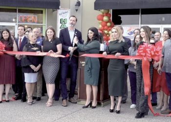 Cámara de Comercio abre nuevas oficinas con intenso brío