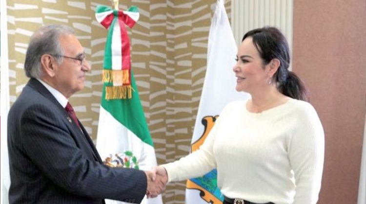 Refrendan lazos alcaldesa de Nuevo Laredo y mayor electo de Laredo