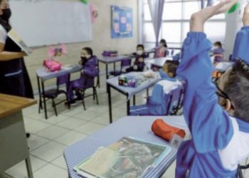 SE COORDINAN MUNICIPIO Y ESTADO Todos los grupos tendrán maestros