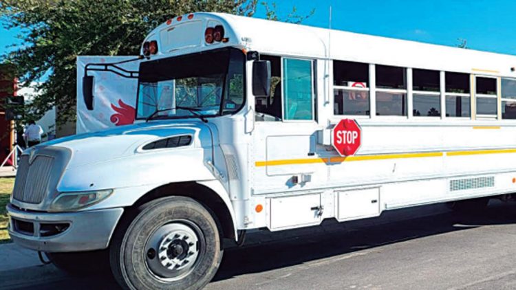 Maquilas contratan transporte de personal ‘patito’