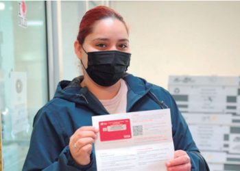 Mañana último día para recoger tarjetas para el pago de becas