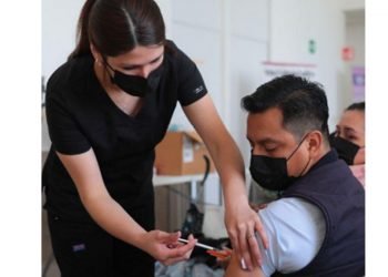 Vacunas anticovid dejarían de ser gratis