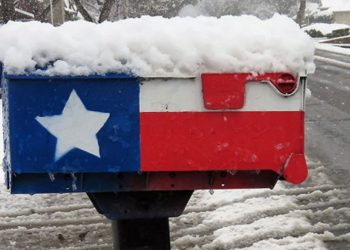 Tormenta invernal cubre de nieve a Texas