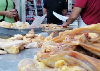 De acuerdo a Profeco pollo por las nubes