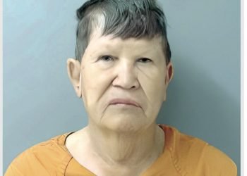 Hombre de 69 años sostenía una relación con adolescente