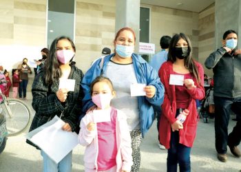 AL PONIENTE Acerca gobierno municipal vacunación anticovid