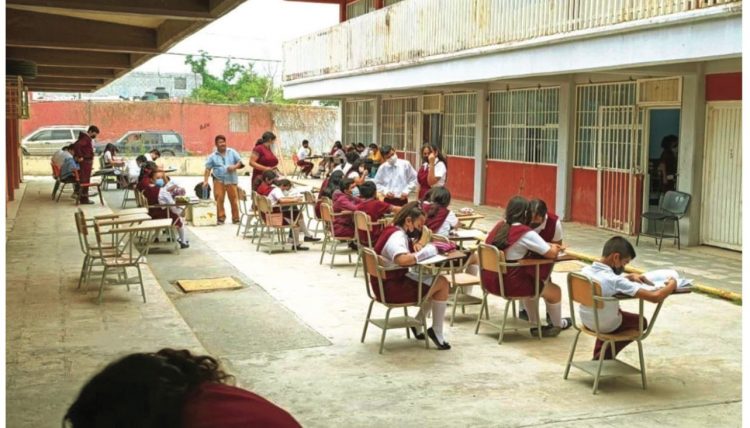 NO HAY CUPO Primarias del poniente padecen sobrepoblación