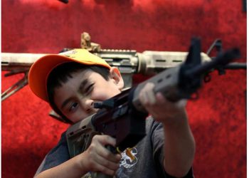 SIN RESTRICCIONES En Texas podrán portar armas desde 18 años