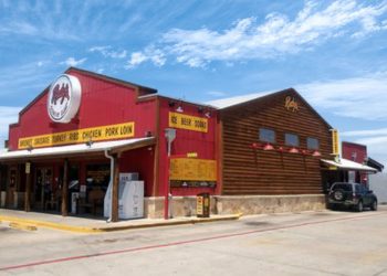 Crea pánico amenaza de bomba en restaurante local