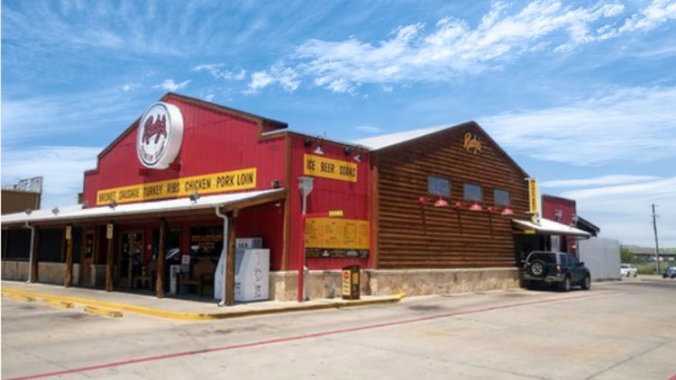 Crea pánico amenaza de bomba en restaurante local