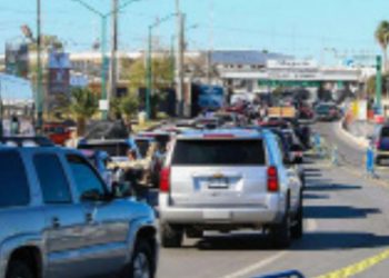 Deshabilitan carril para locales en Puente Dos