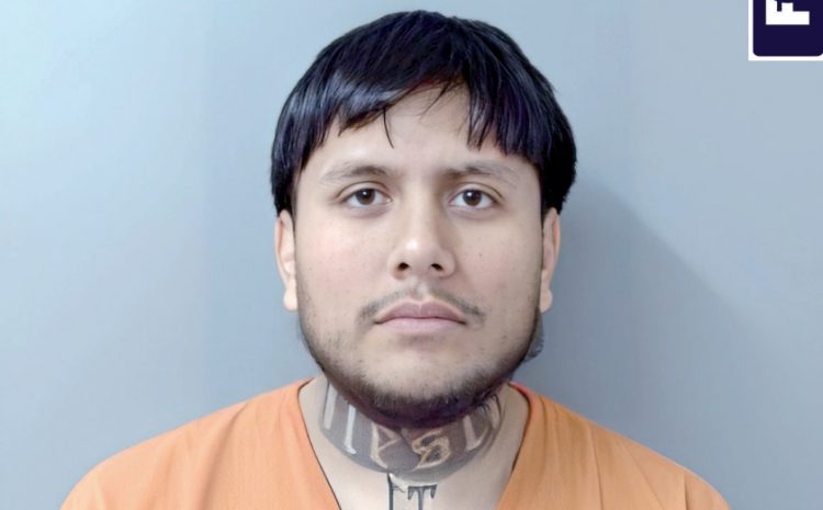 Acusa a su ex de engañarlo y la amenaza con cortarle el cuello