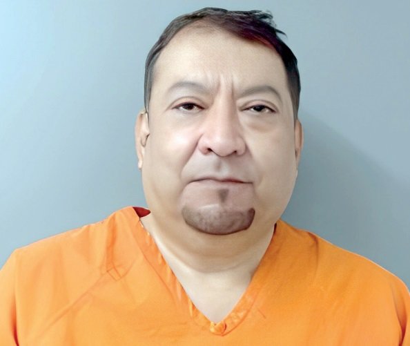 Hombre se aprovecha de abuelita y la deja en la ruina