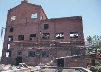 Proponen plan para rescatar inmuebles abandonados