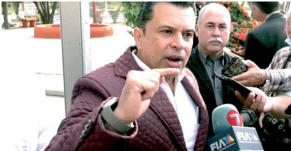 Alcalde de Victoria reconoce trabajo de Américo